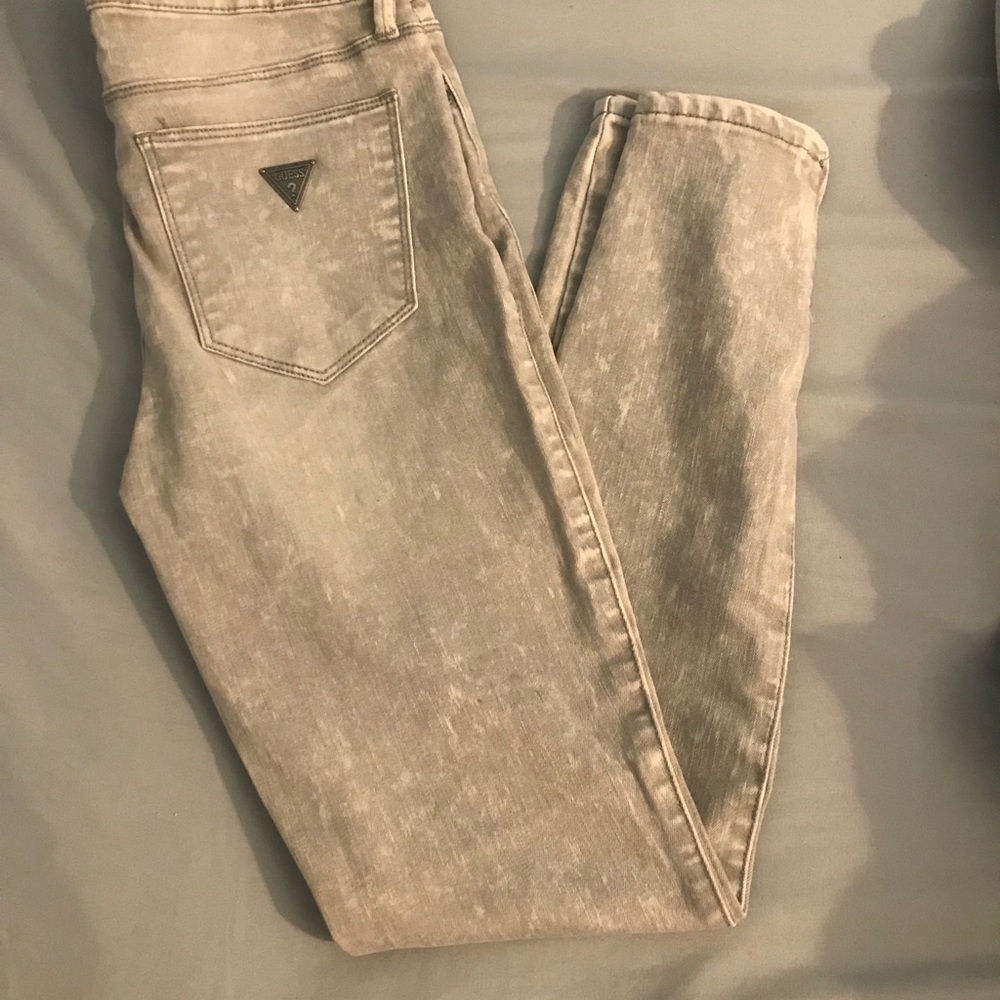 Guess Jeans